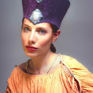 The purple scorpion felt hat - Image 2