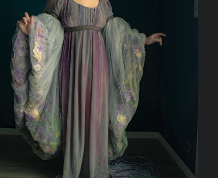 Opal rose fantasy wedding (or not) dress - Image 4