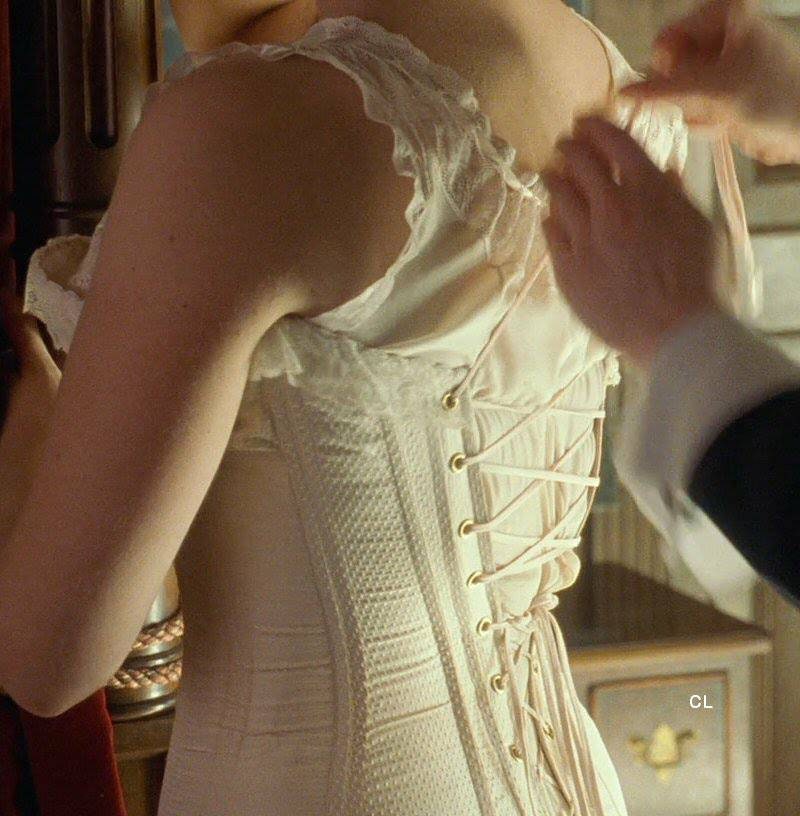 titanic corset scene